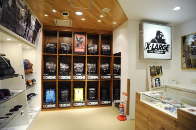 chrome-pop-up-store02