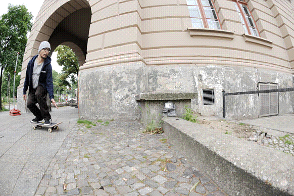 HYoshihiro “Deshi” Omoto