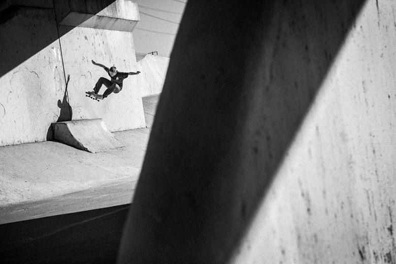 6_NICK_GARCIA_FSWALLRIDE_OLLIE_INTO_1-4PIPE_LA