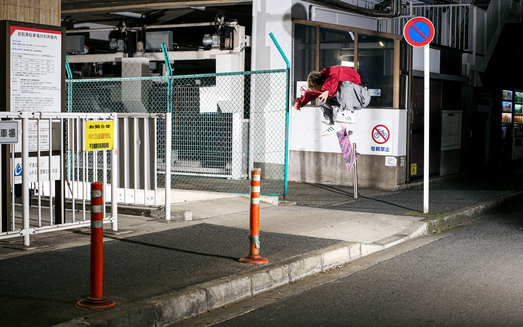LEO IKAWA / 井川玲桜