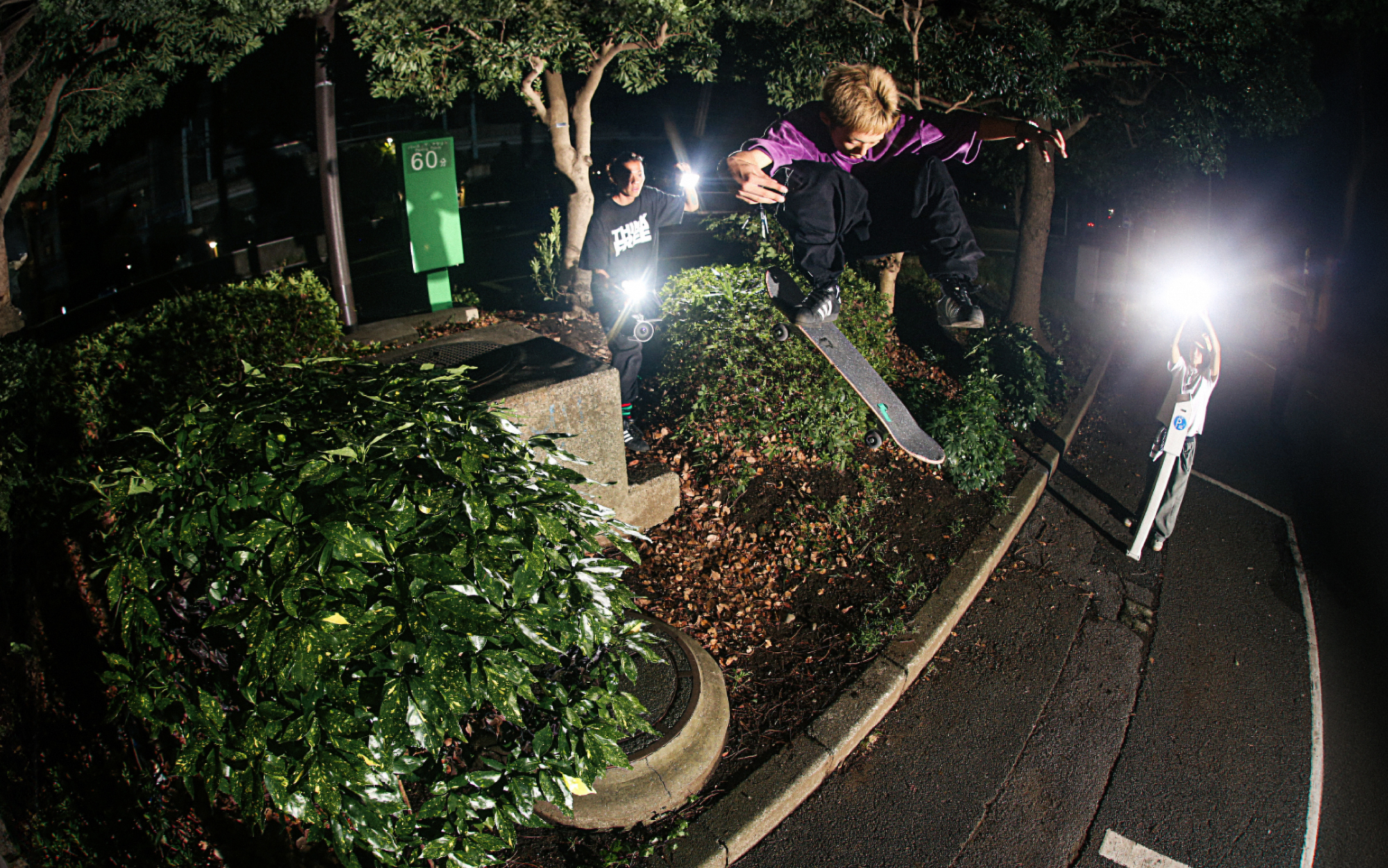 LACQUER - LEO IKAWA / 井川玲桜