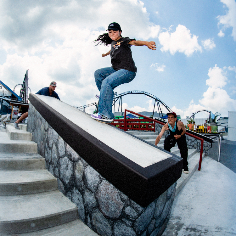 RANDOM] DJ SHADOW T-SHIRT GIVEAWAY | VHSMAG