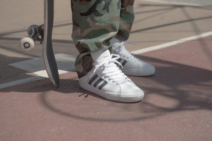 THUMBS UP] ADIDAS SKATEBOARDING - MATCHCOURT HIGH RX2 | VHSMAG