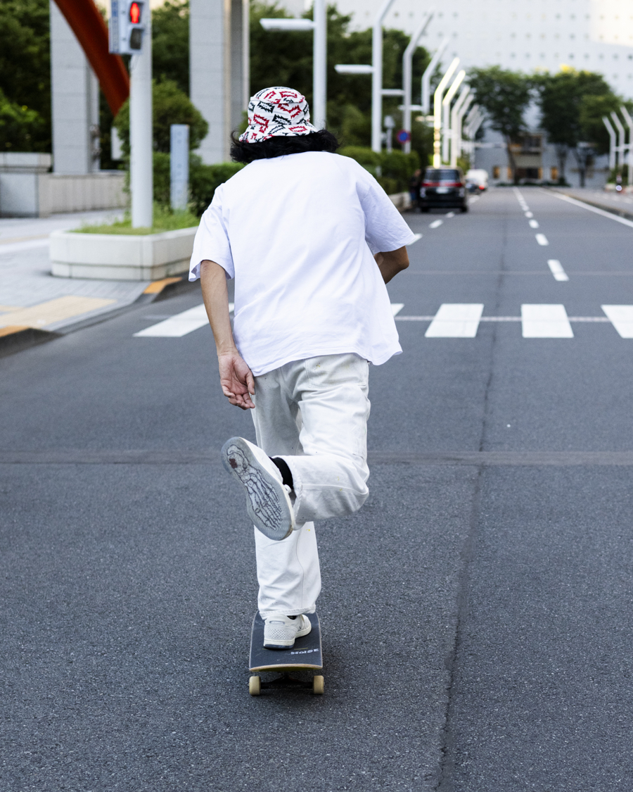 激レア チャレンジャー スケボー Amazon.co.jp: CHALLENGER